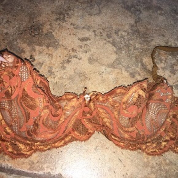 Coppertone Brown Victoria's Secret Lace Bra 34C - Picture 1 of 3